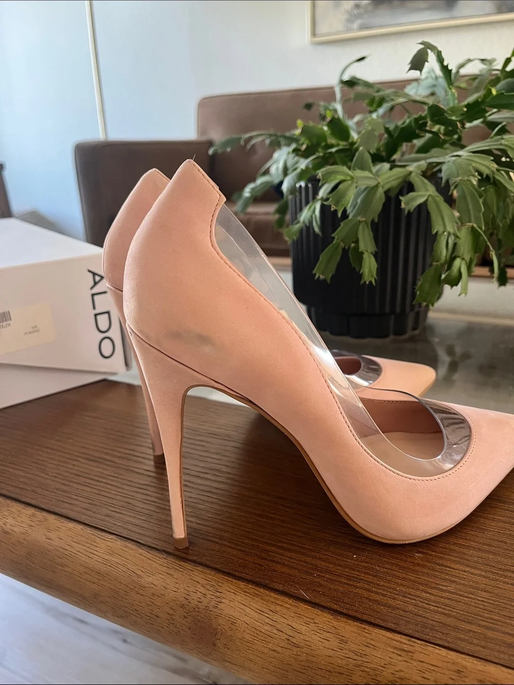 Aldo Pink Suede Pumps